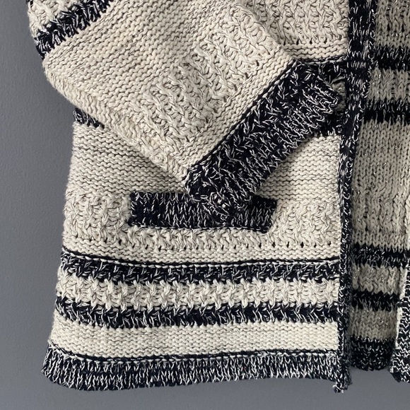 Effortless Coastal Chic Reitmans Striped Knit Cardigan Open Front Minimalist - Picture 6 of 12